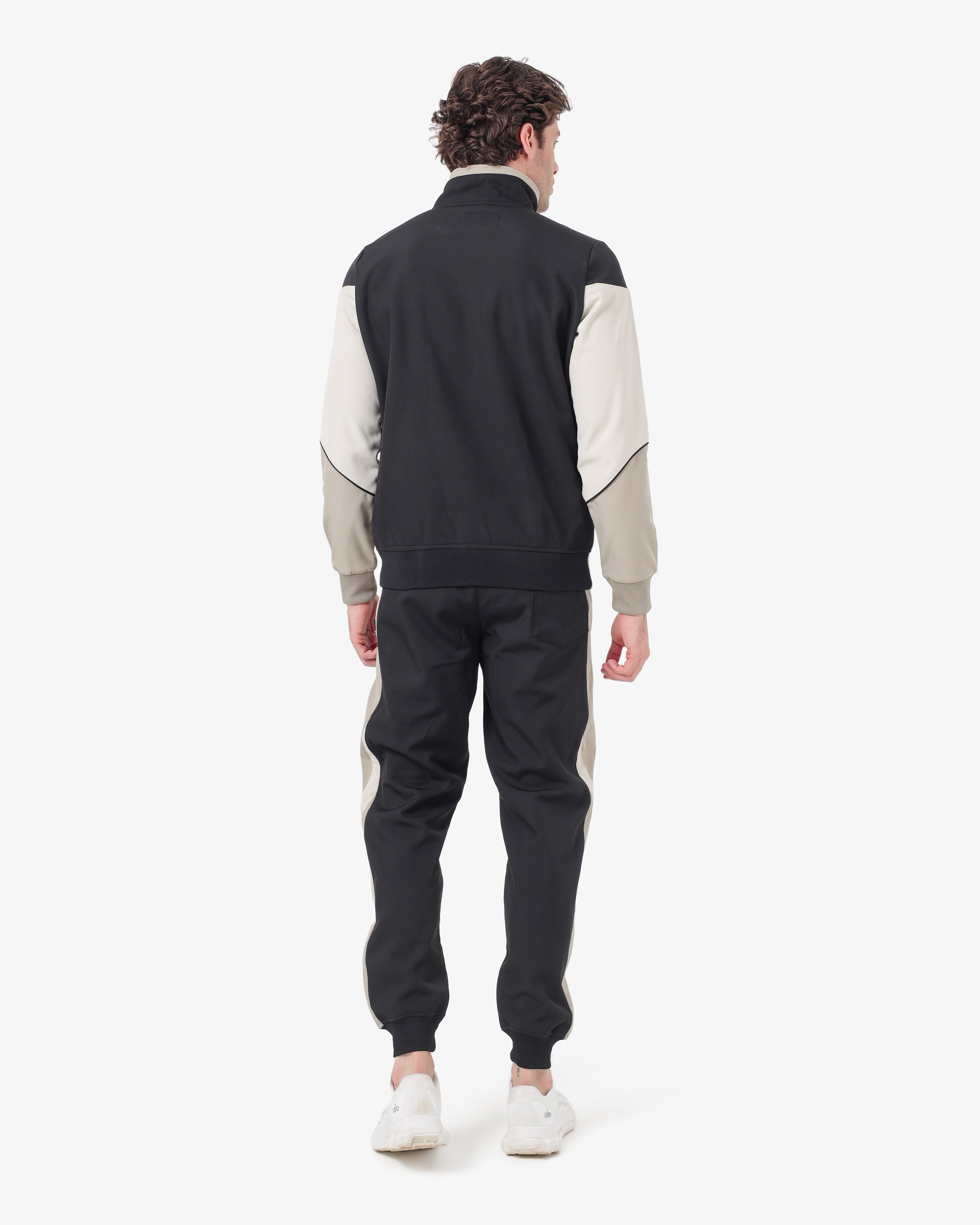 Robust Soft Track Suit