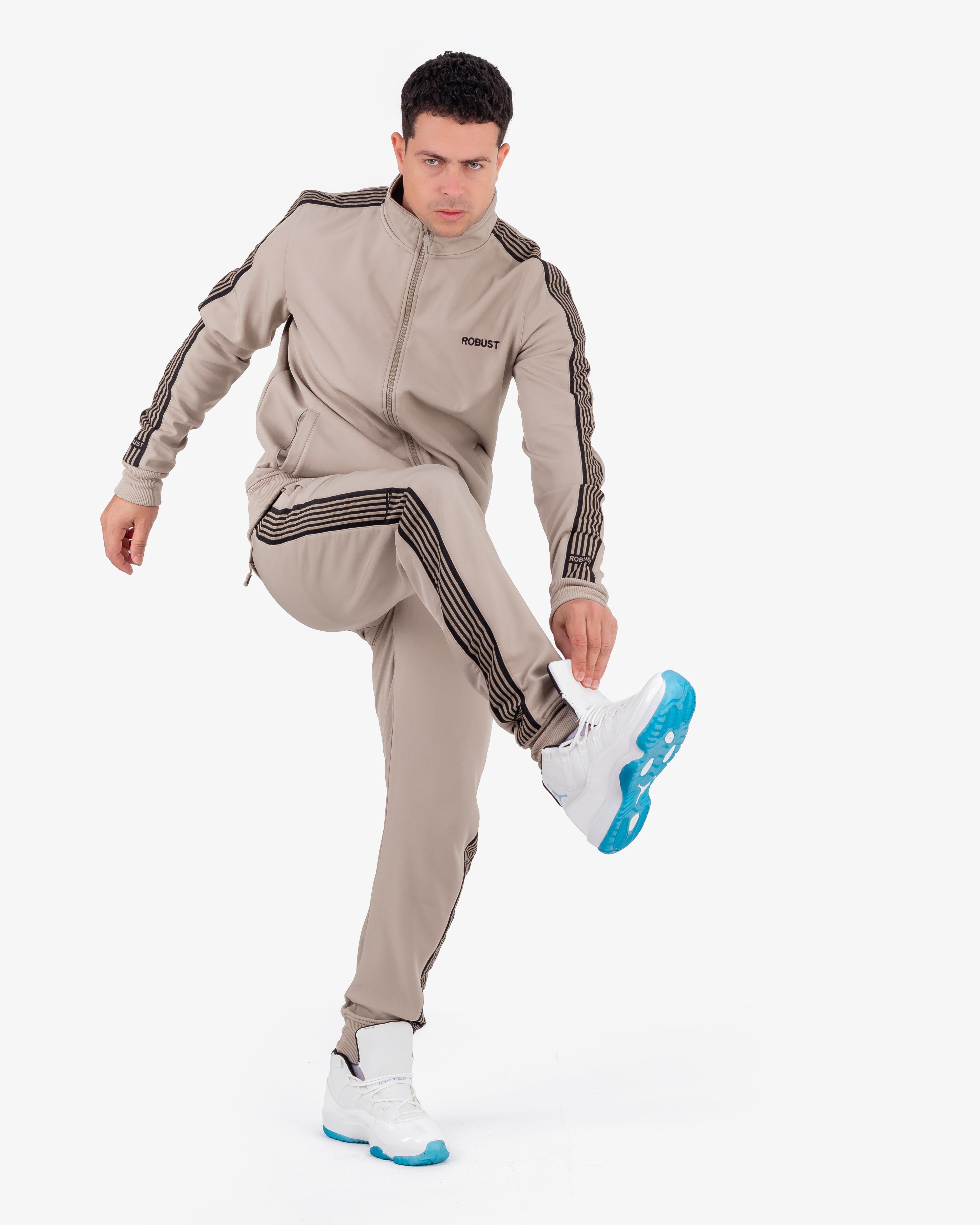 Robust Soft Track Suit (V.18)