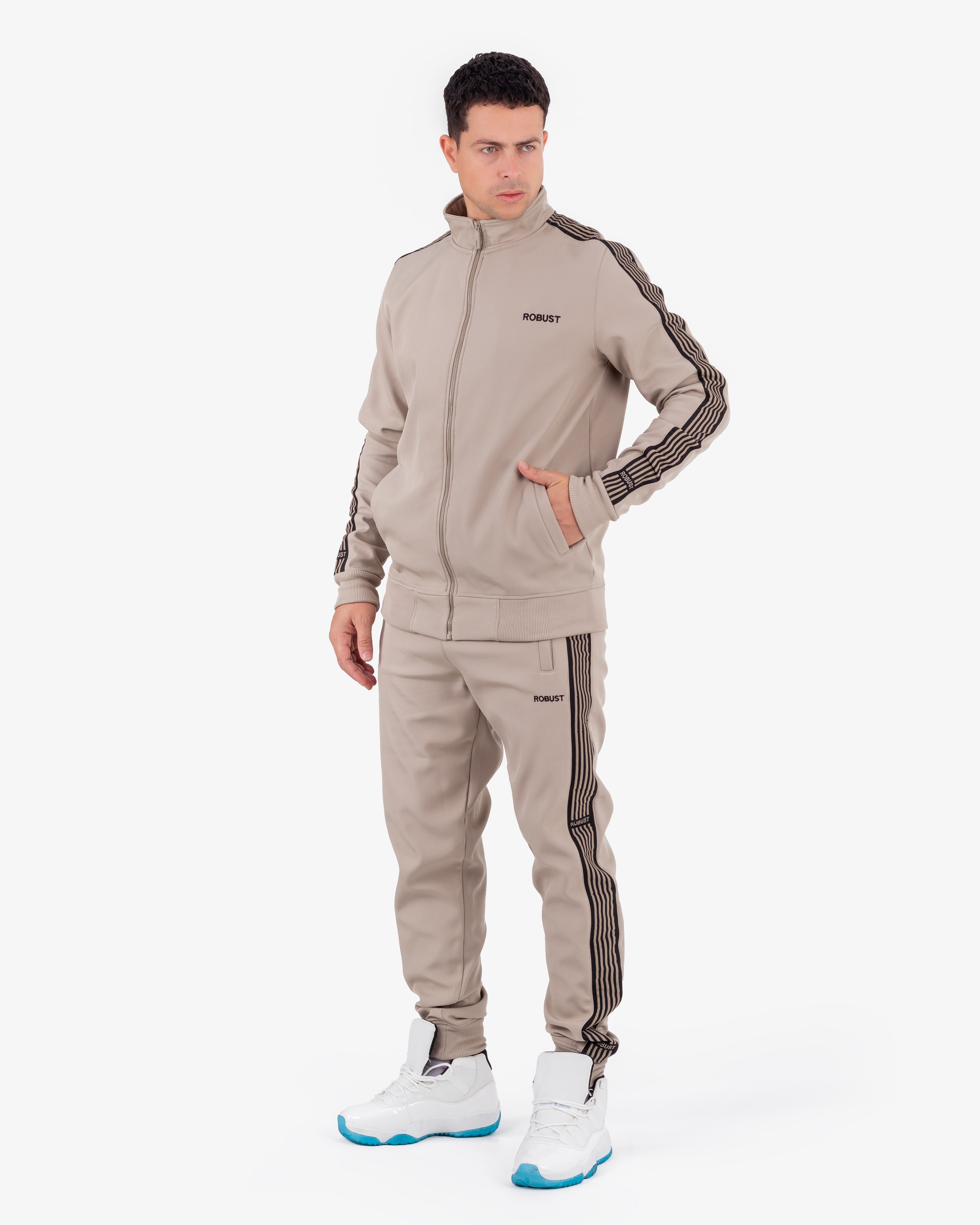 Robust Soft Track Suit (V.18)