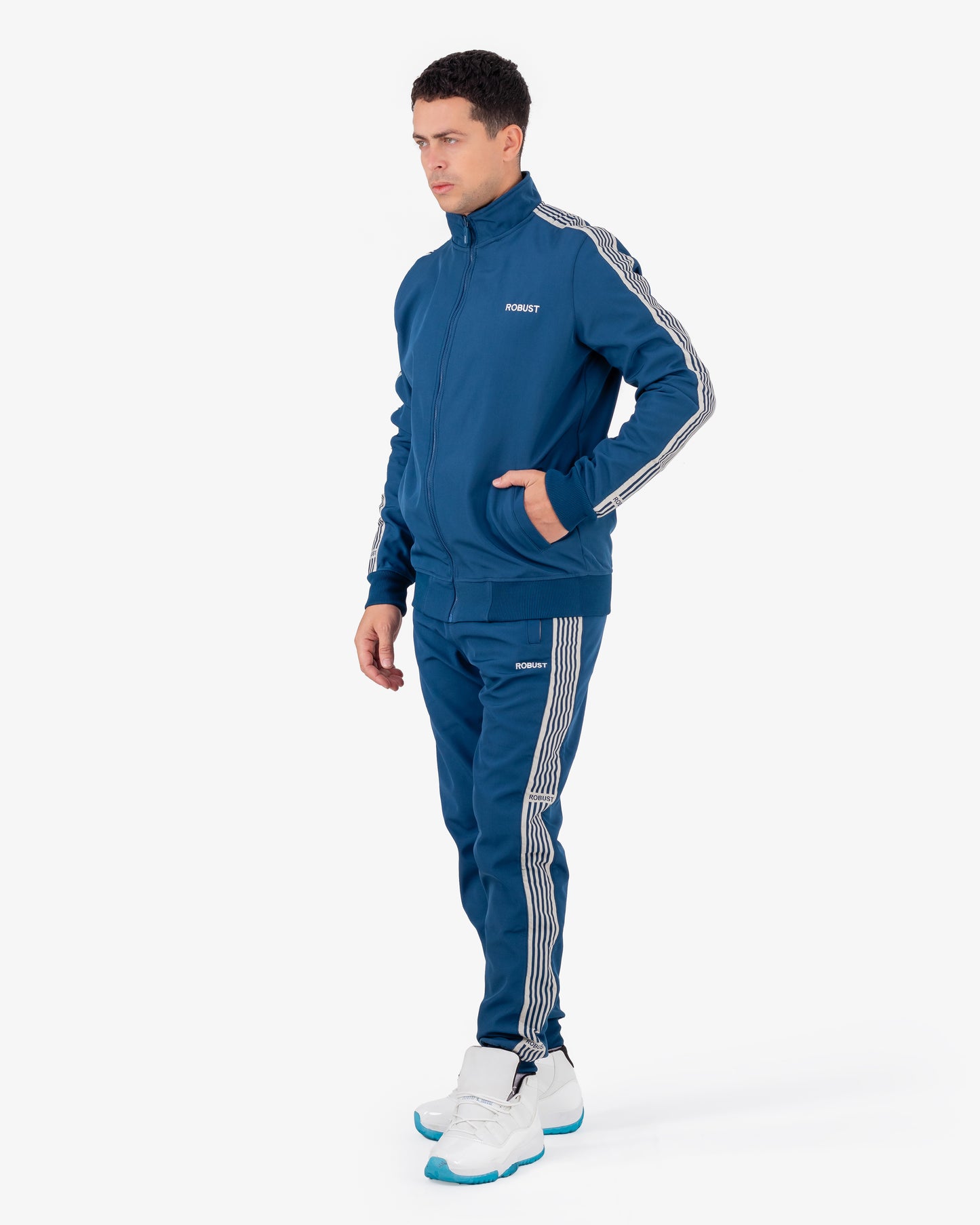 Robust Soft Track Suit (V.18)